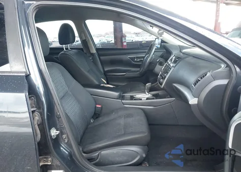 2018 Nissan Altima 2.5 Sv z USA, uszkodzony, nr VIN 1N4AL3AP1JC102390